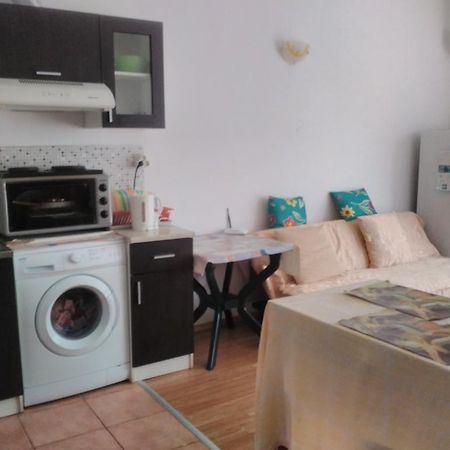 Sea Apartment Burgas Extérieur photo