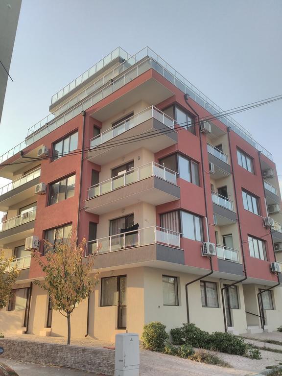 Sea Apartment Burgas Extérieur photo
