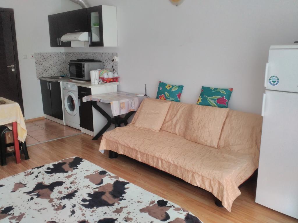 Sea Apartment Burgas Extérieur photo